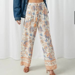 🌸LN Floral Drawstring Flowy Pants w/ Pockets